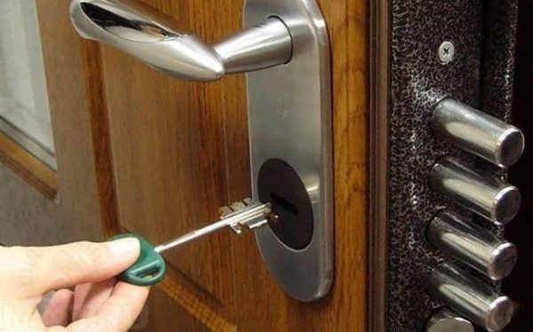 فتح اقفال بالرياض